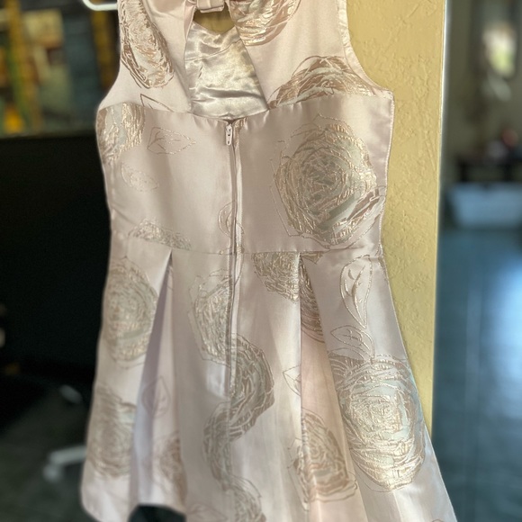 Formal dress for girls headband included
Use once! - Picture 3 of 6